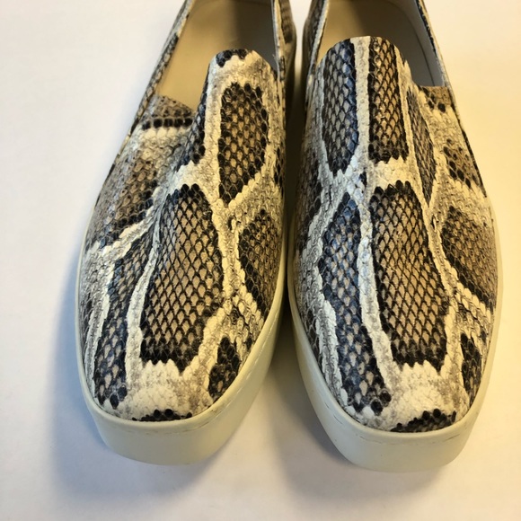 Vince Saxon Gray Snakeskin Print Leather Platform Sneakers - Picture 3 of 5